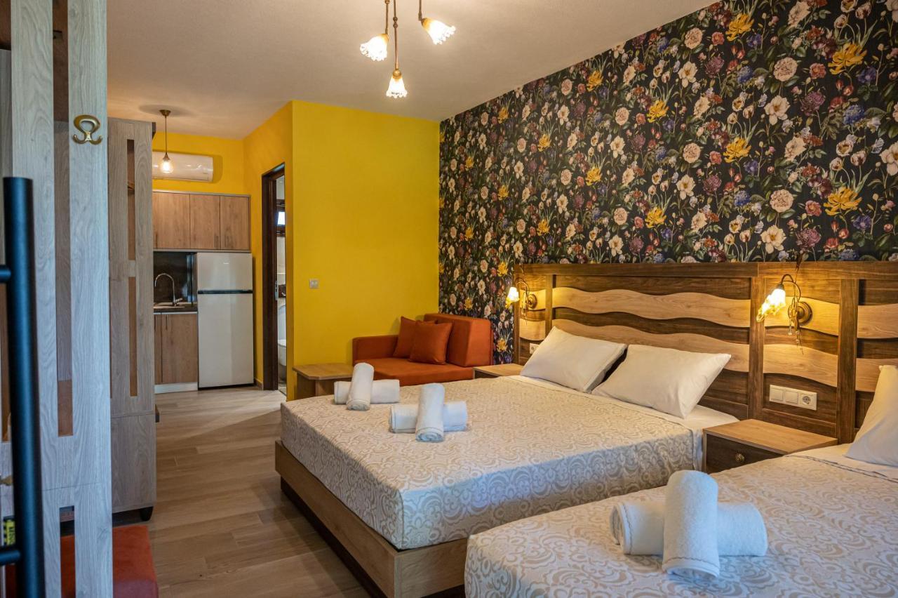 Simi Luxury Suites 普拉卡利特索罗 外观 照片