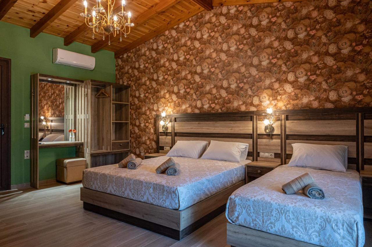 Simi Luxury Suites 普拉卡利特索罗 外观 照片