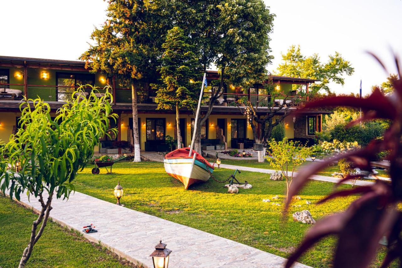 Simi Luxury Suites 普拉卡利特索罗 外观 照片