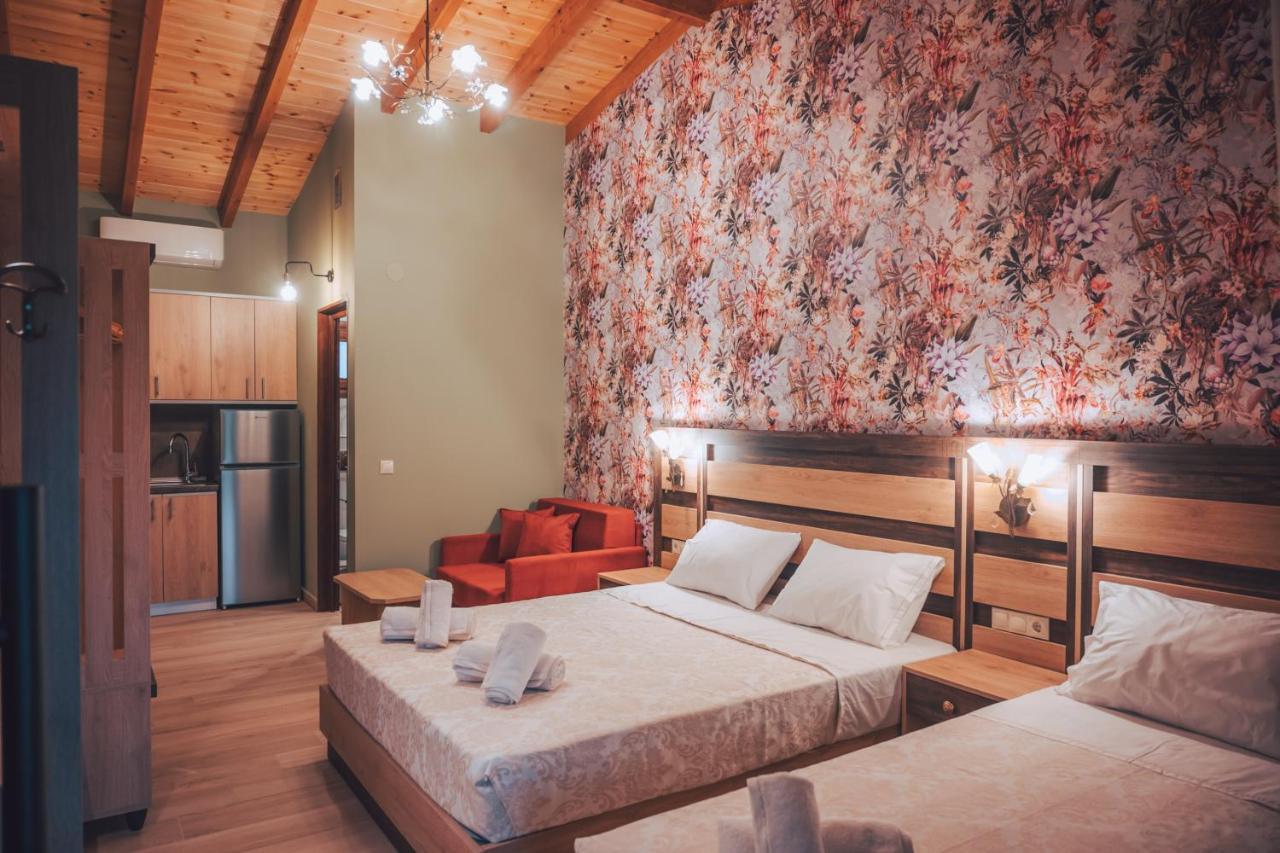 Simi Luxury Suites 普拉卡利特索罗 外观 照片