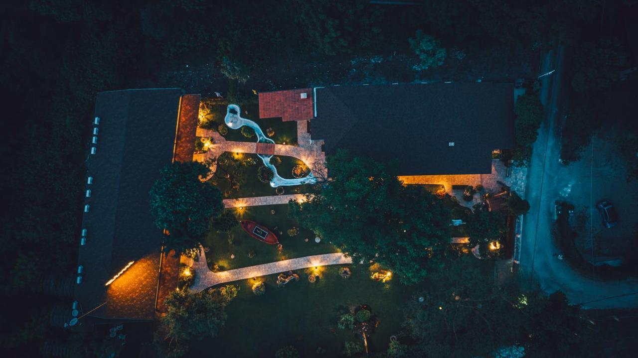 Simi Luxury Suites 普拉卡利特索罗 外观 照片